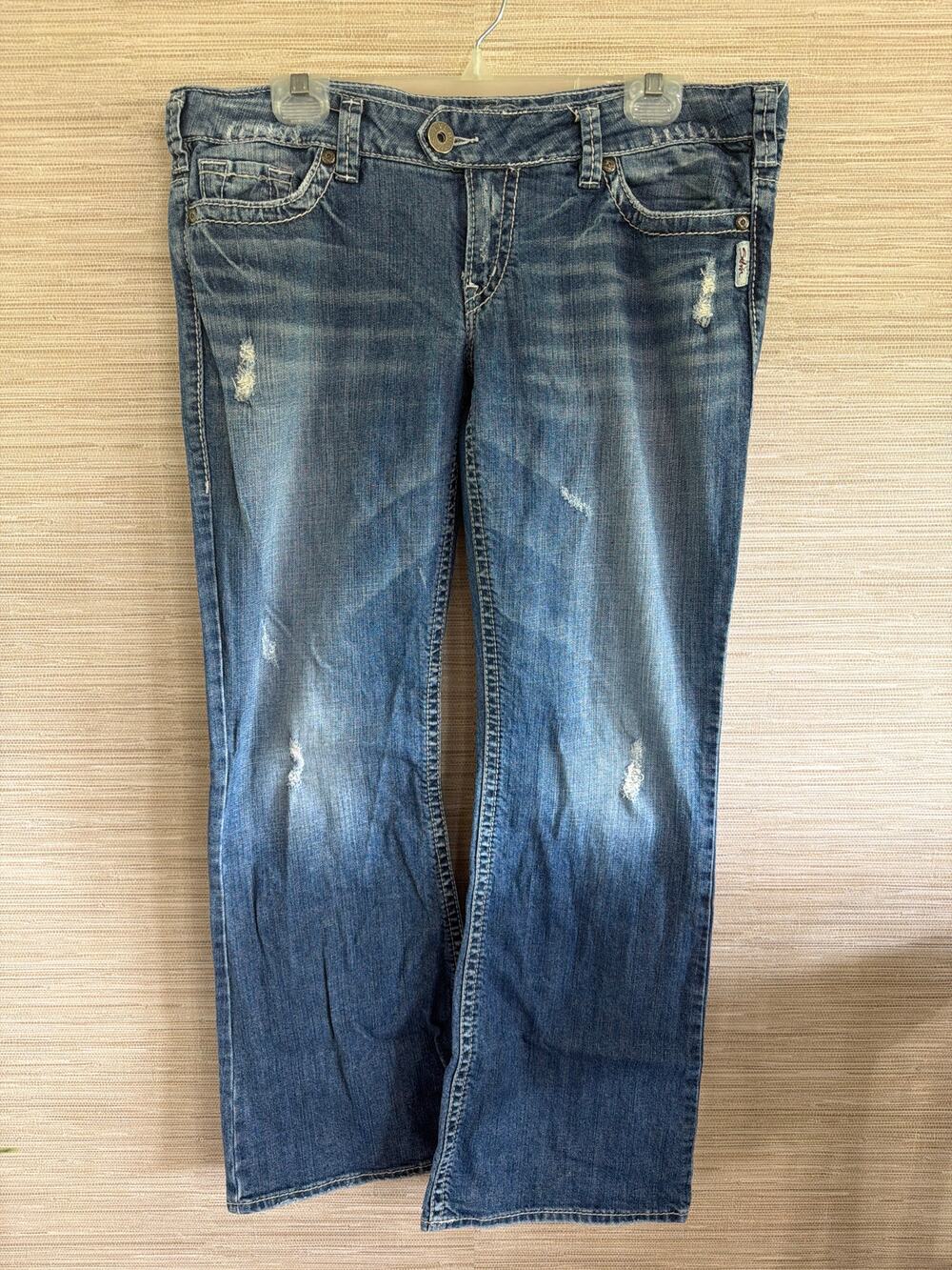 Silver Jeans co. Women's Tuesday size 34/31 Low Rise Boot cut